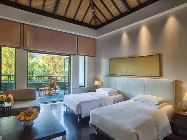 Park Hyatt Ningbo Resort & Spa : photo 4 de la chambre chambre lits jumeaux - vue sur jardin