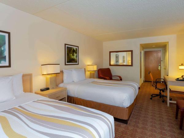 La Quinta by Wyndham Garden City : photo 1 de la chambre chambre double avec 2 lits doubles - non-fumeurs