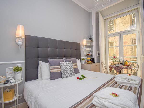 B in B Lisbon Downtown Suites : photo 9 de la chambre suite supérieure lit king-size