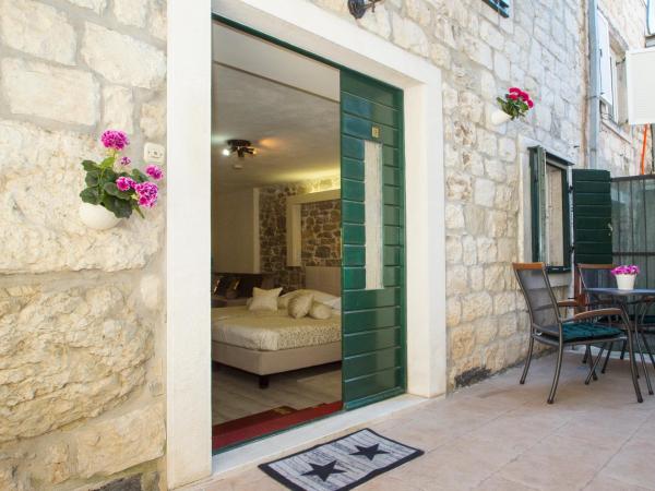 Authentic Luxury Rooms : photo 10 de la chambre chambre double ou lits jumeaux supérieure