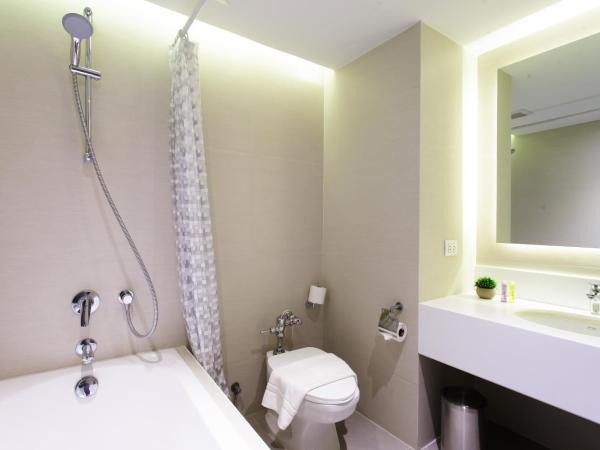 Jazzotel Bangkok- SHA Extra Plus : photo 5 de la chambre chambre lit king-size supérieure