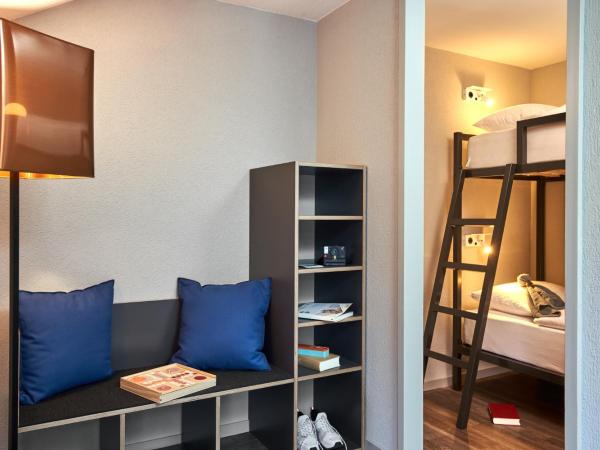 The HEY HOTEL : photo 4 de la chambre chambre familiale