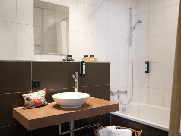 The HEY HOTEL : photo 5 de la chambre chambre triple