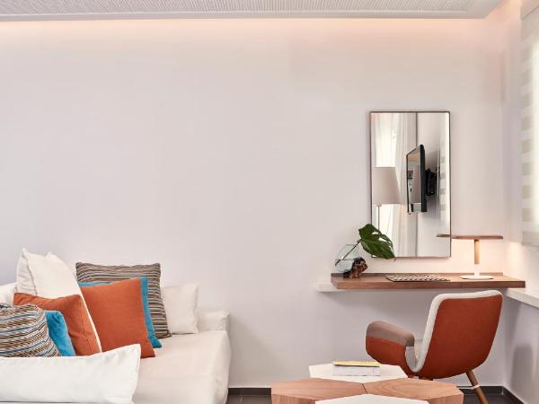 Myconian Korali Relais & Chateaux : photo 1 de la chambre suite junior emar avec terrasse