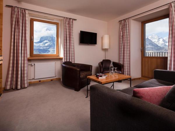 Riffelhaus 1853 : photo 8 de la chambre suite junior - vue sur mont cervin