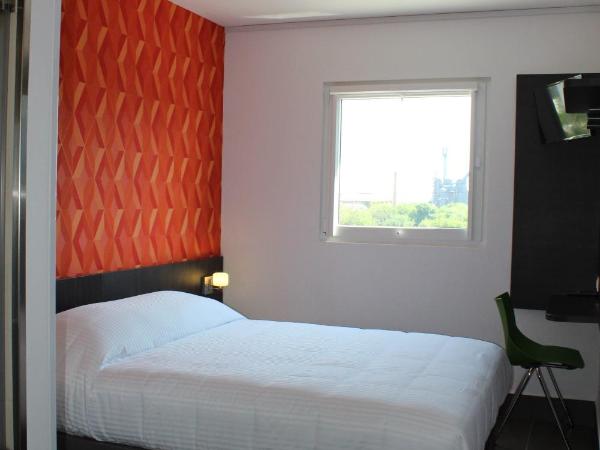 Hotel Hi! Fundidora : photo 2 de la chambre chambre lit queen-size deluxe