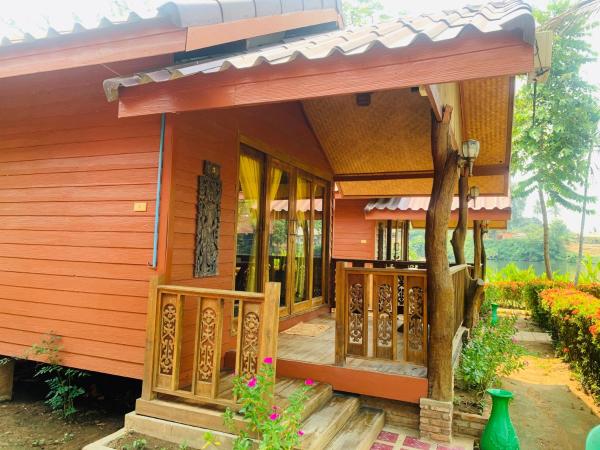 Buasawan Resort & Restaurant : photo 10 de la chambre bungalow