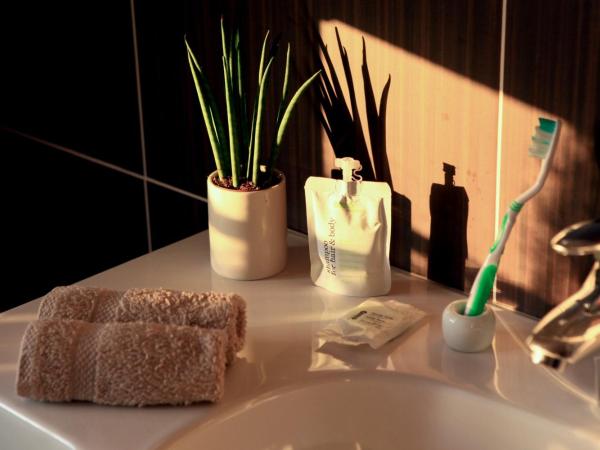 Logis Hôtel Marguerite d'Anjou : photo 4 de la chambre chambre premium - vue sur château