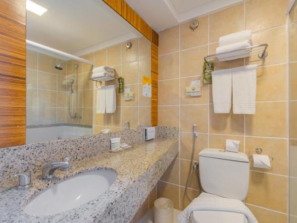 Mercure Fortaleza Meireles : photo 3 de la chambre chambre lit queen-size standard - non-fumeurs