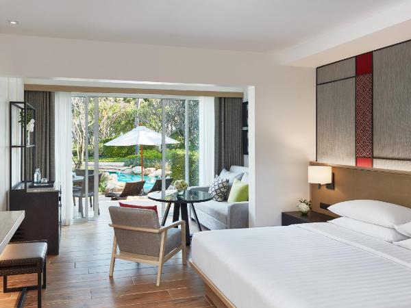 Hyatt Regency Hua Hin : photo 1 de la chambre chambre lit king-size - accès à la piscine