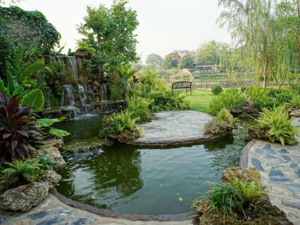 Nantra Chiangmai Riverfront Hotel : photo 1 de la chambre chambre familiale