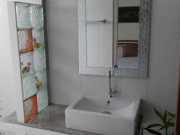 Baan Sabaaidee - Adult Friendly : photo 10 de la chambre studio avec terrasse