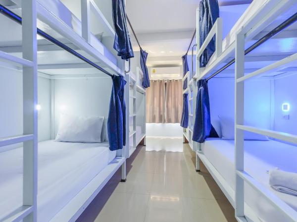 The Little Nest Phuket : photo 1 de la chambre lit dans dortoir mixte de 6 lits
