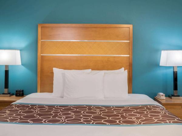 La Quinta by Wyndham Houston Willowbrook : photo 2 de la chambre chambre lit king-size deluxe