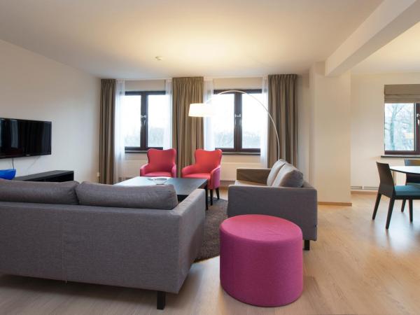 Thon Hotel Slottsparken : photo 6 de la chambre appartement 2 chambres