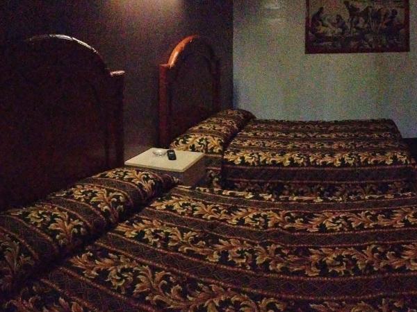 Choice Inn San Antonio : photo 4 de la chambre chambre avec 2 grands lits queen-size