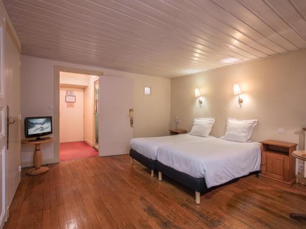 La Croix Blanche : photo 1 de la chambre chambre lits jumeaux/double standard