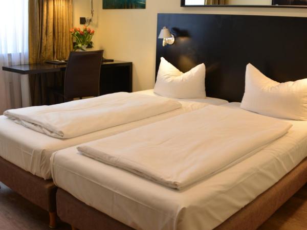 Belle Blue Zentrum : photo 4 de la chambre chambre double