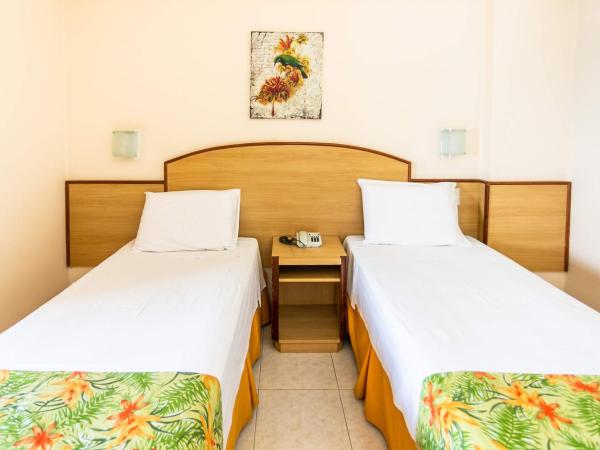 Hotel Verdemar : photo 5 de la chambre chambre supérieure - vue sur mer