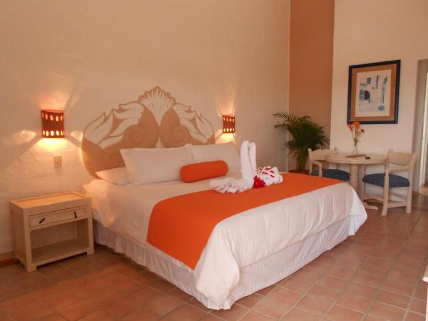 Flamingo Vallarta Hotel & Marina : photo 7 de la chambre chambre standard