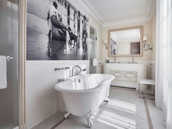 Hôtel du Palais Biarritz, in The Unbound Collection by Hyatt : photo 3 de la chambre suite ambassadeur