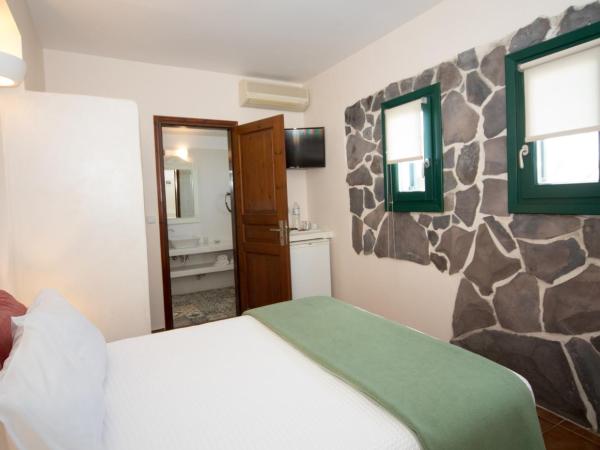 Costa Marina Villas : photo 1 de la chambre petite chambre double sans balcon