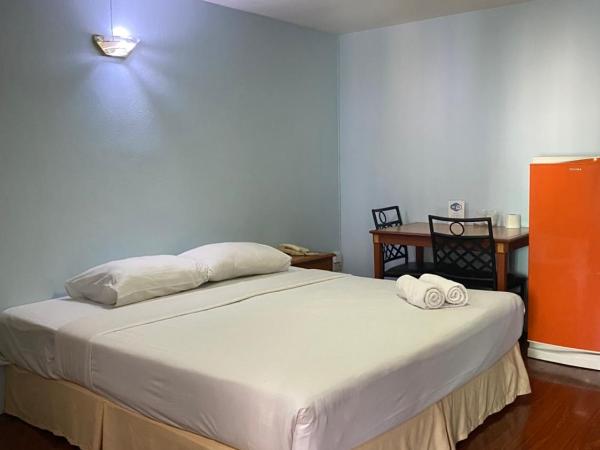 City Residence : photo 6 de la chambre studio