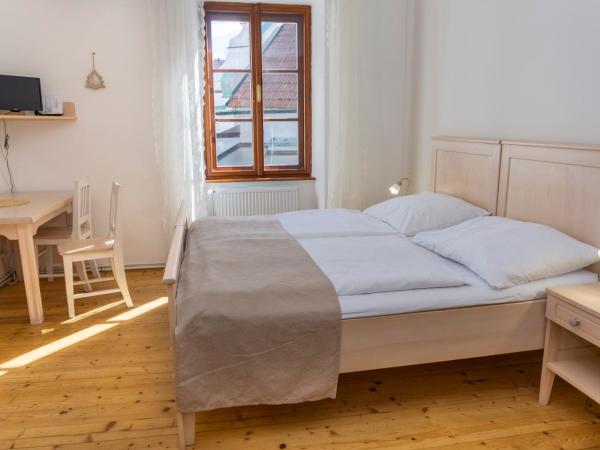 Hotel Barbakan : photo 8 de la chambre chambre double ou lits jumeaux standard