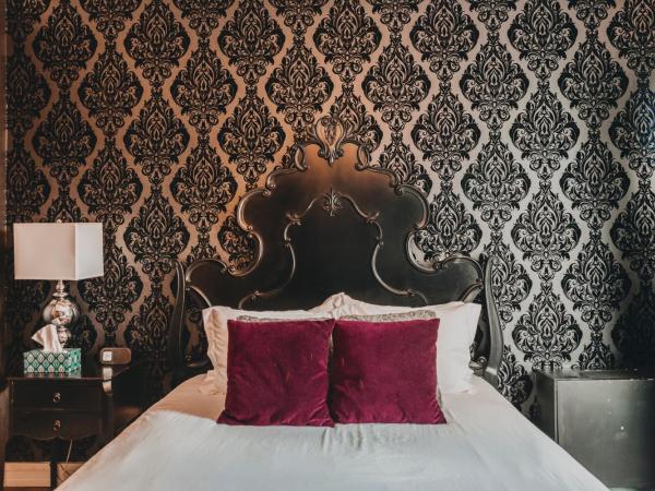 Ember Hostel : photo 1 de la chambre chambre lit queen-size deluxe