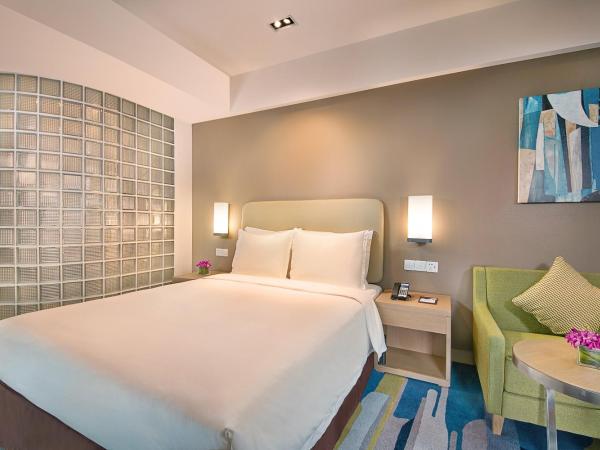 Holiday Inn Express Hangzhou Gongshu, an IHG Hotel : photo 4 de la chambre chambre standard lit queen-size