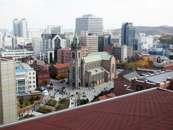 Step Inn Myeongdong 1 : photo 7 de la chambre chambre double – vue sur ville