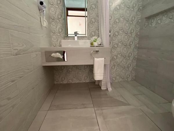 Hotel Posada Quinta Las Flores : photo 1 de la chambre suite junior deluxe