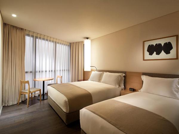 Shilla Stay Samsung COEX Center : photo 1 de la chambre chambre familiale standard - vue sur village