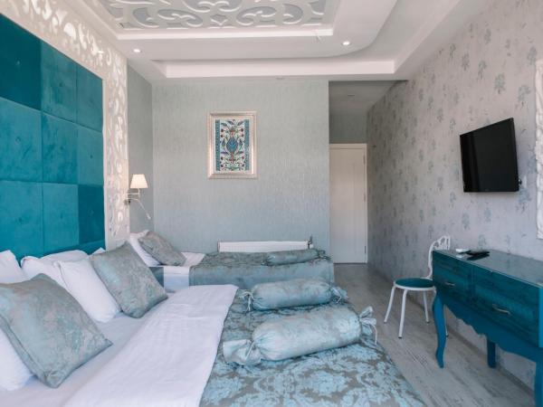 Pamukkale Melrose Viewpoint Suites : photo 7 de la chambre chambre triple confort - vue sur travertin