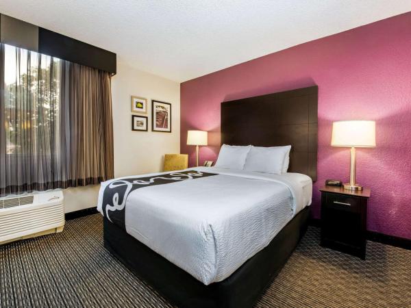 La Quinta by Wyndham Fort Lauderdale Tamarac : photo 2 de la chambre chambre lit queen-size deluxe