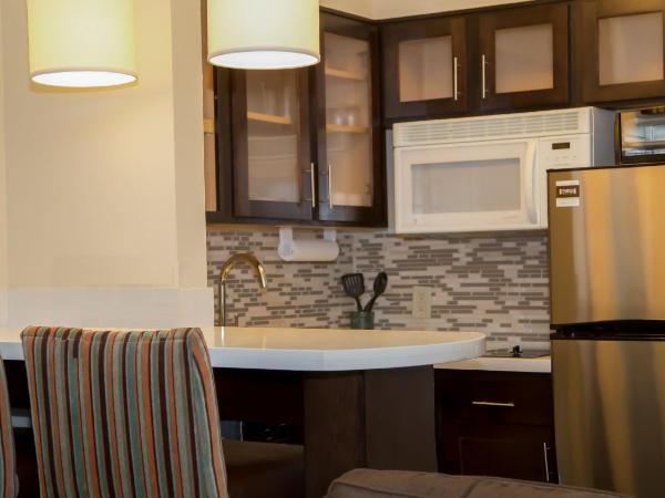 Staybridge Suites Colorado Springs North, an IHG Hotel : photo 3 de la chambre suite 1 chambre lit king-size