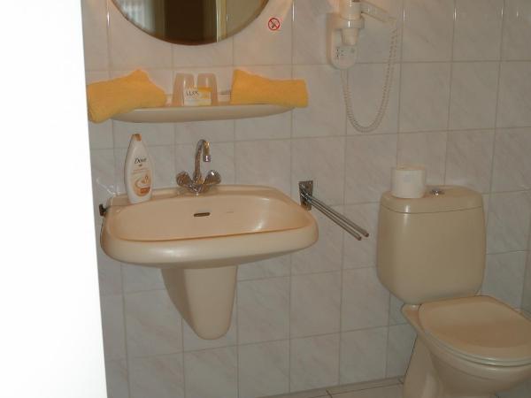 Hotel Excelsior : photo 3 de la chambre chambre double standard