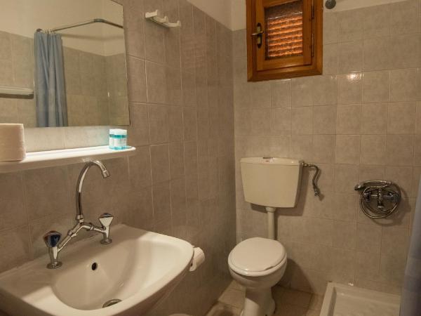 Domus Inn : photo 6 de la chambre chambre triple