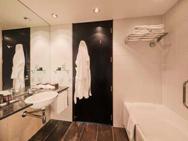 SkyCity Hotel Auckland : photo 8 de la chambre suite premium lit king-size