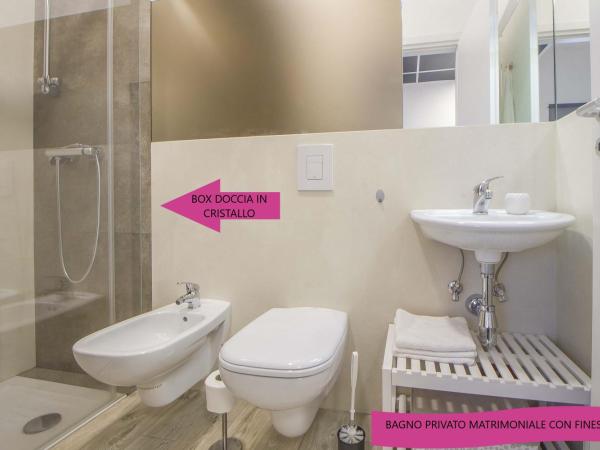 Le Dimore in Centro con Parcheggio e Self check-in : photo 7 de la chambre appartement 2 chambres avec 2 salles de bains