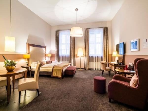 Aparthotel Am Schloss : photo 3 de la chambre studio