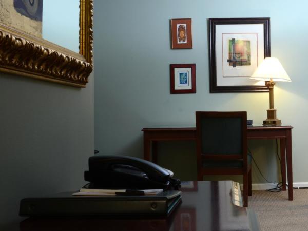 Rosellen Suites at Stanley Park : photo 6 de la chambre suite deluxe 2 chambres