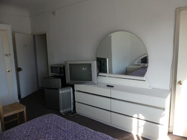 Wilshire Orange Hotel : photo 10 de la chambre chambre double standard