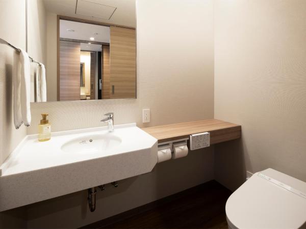 Sapporo Grand Hotel : photo 3 de la chambre chambre double lit king-size premier - aile est - non-fumeurs