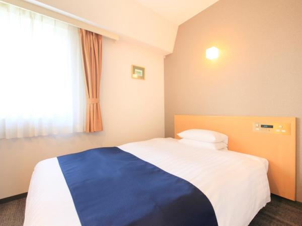 Hotel Grand City : photo 2 de la chambre chambre double avec petit lit double - non-fumeurs