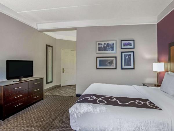 La Quinta by Wyndham Orlando Airport North : photo 4 de la chambre chambre lit king-size deluxe