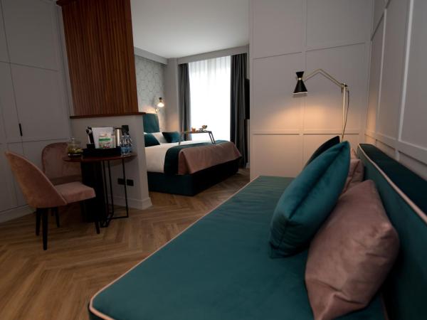 Duomo Hotel & Apartments : photo 1 de la chambre chambre lit king-size deluxe