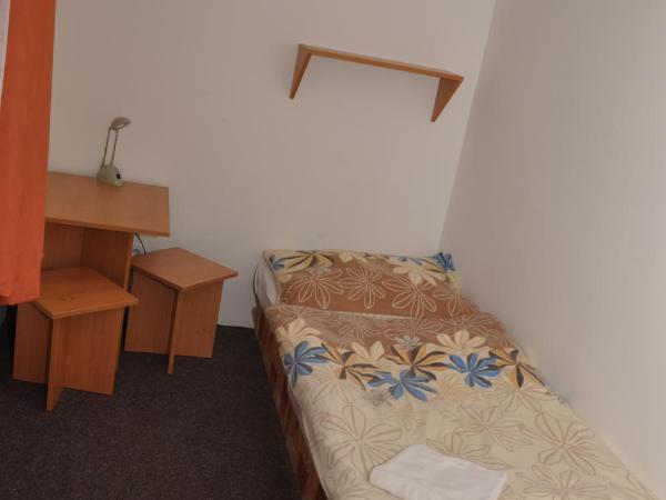 Hotel - penzion M&M : photo 6 de la chambre chambre quintuple