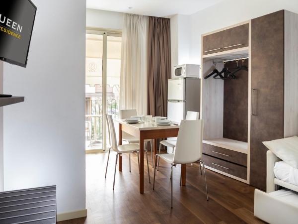 Residence Queen : photo 3 de la chambre appartement avec balcon