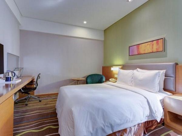 Holiday Inn Express Xi'an High-Tech Zone, an IHG Hotel : photo 2 de la chambre chambre standard lit queen-size